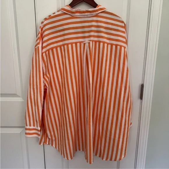 Old Navy Striped "The Boyfriend" Shirt - Picture 7 of 12